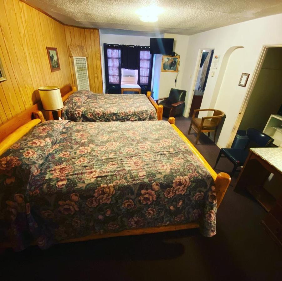 Rainbow Motel Thermopolis Esterno foto