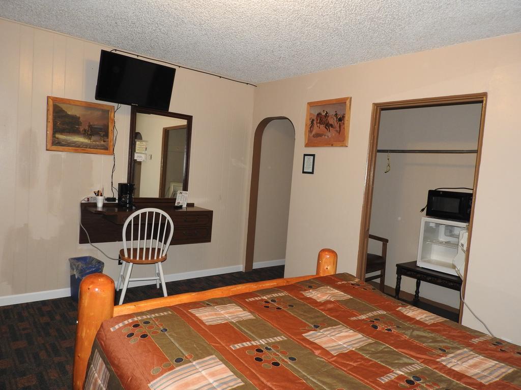 Rainbow Motel Thermopolis Esterno foto