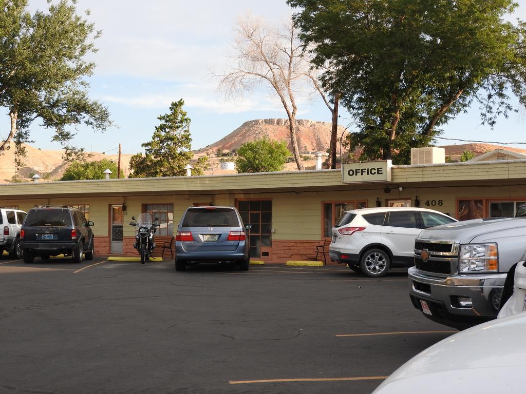 Rainbow Motel Thermopolis Esterno foto