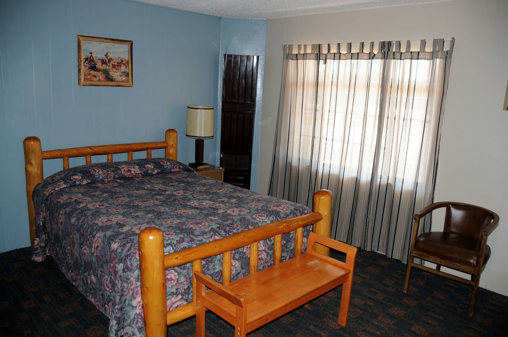Rainbow Motel Thermopolis Esterno foto