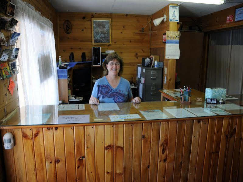 Rainbow Motel Thermopolis Esterno foto